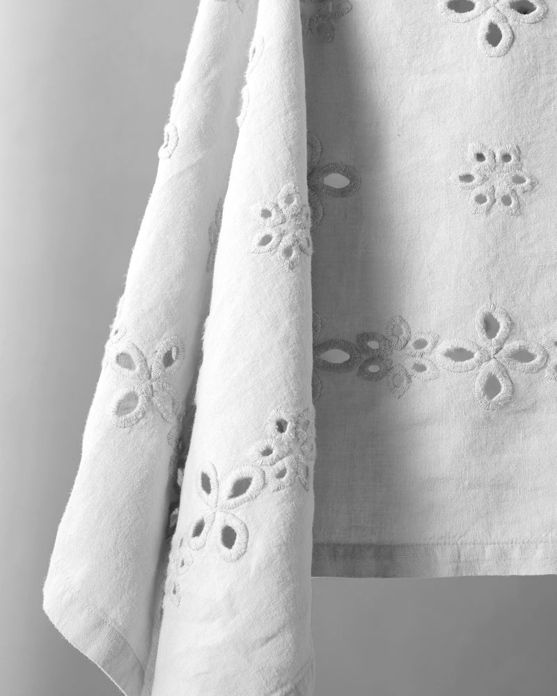 Bijou Table Cloth